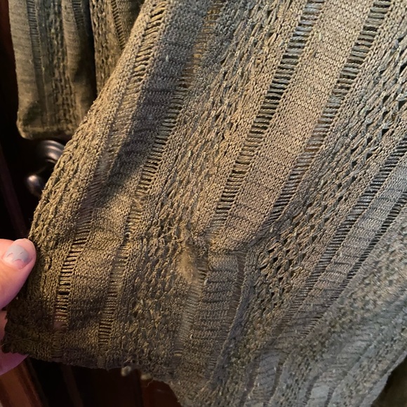 {4/$28🔮 O’Neill} Army Green loose knit cardigan - Picture 4 of 8